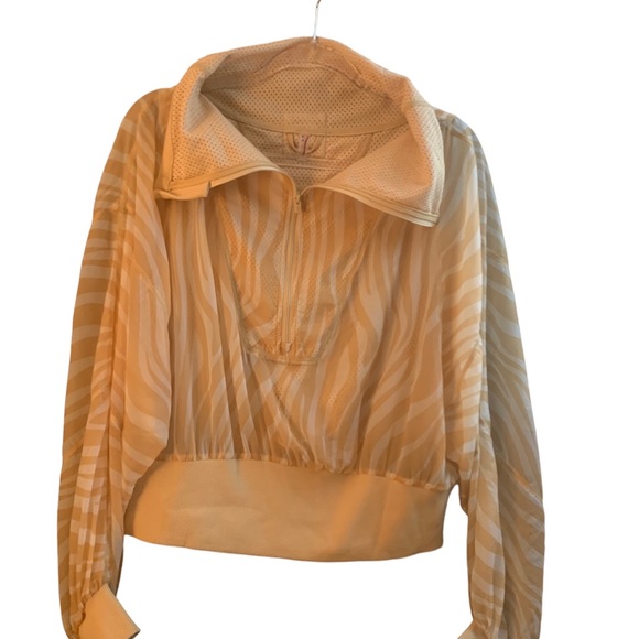 Free People Movement Tan Zebra Print Dolman Sleeve Pullover Windbreak - Picture 6 of 11